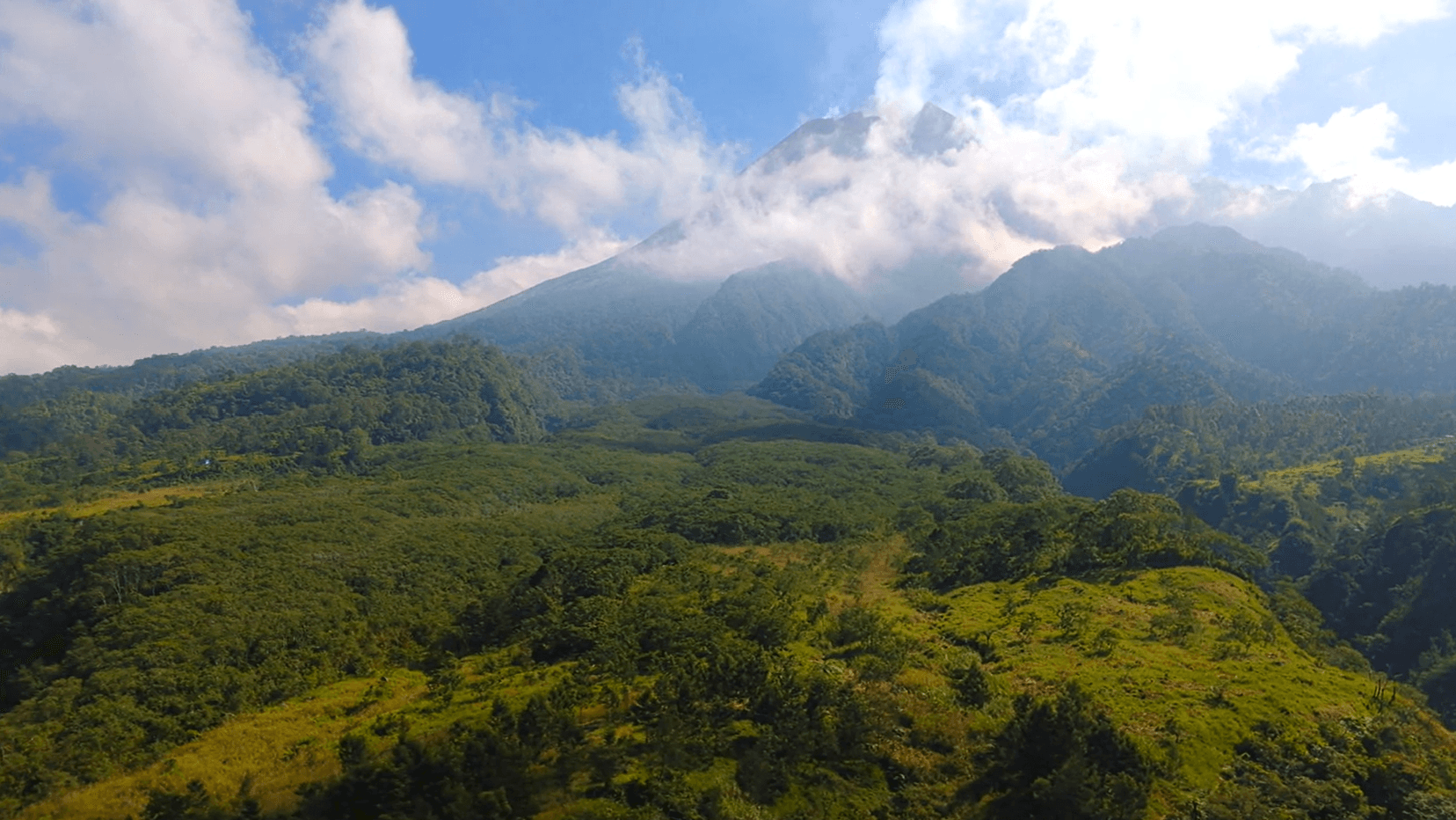 Suasana Desa Teras Merapi